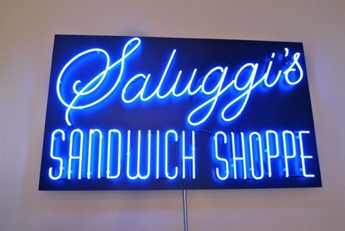 Giới thiệu bảng hiệu đèn Neon Sign
